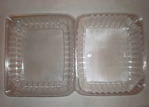 Rectangular plastic food containers